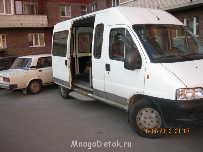 Заказ социального такси в Спб - Фотки грузопассажира снаружи.JPG